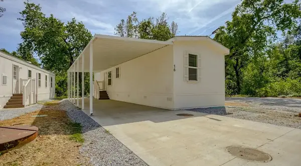 19555 Tunnel Road, Redding, CA 96003