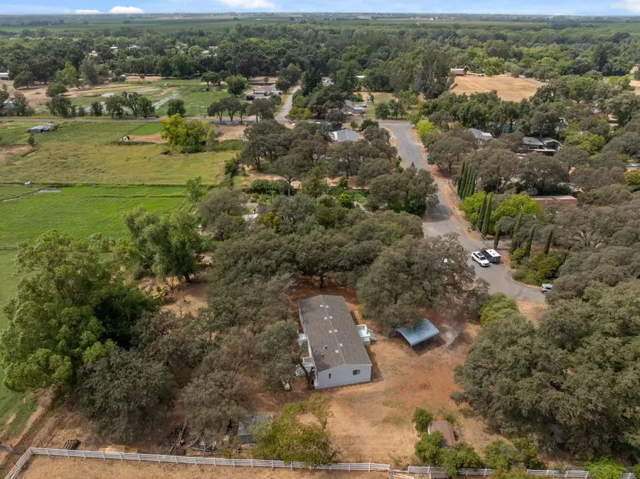 25021 Laurie Lane, Los Molinos, CA 96055 - #3