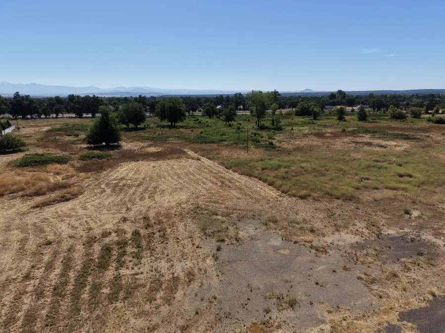 3621 Rhonda Road, Cottonwood, CA 96022 - #2
