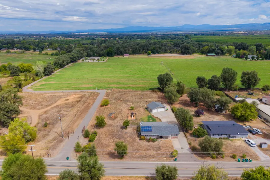 4637 Balls Ferry Road, Anderson, CA 96007 - #2