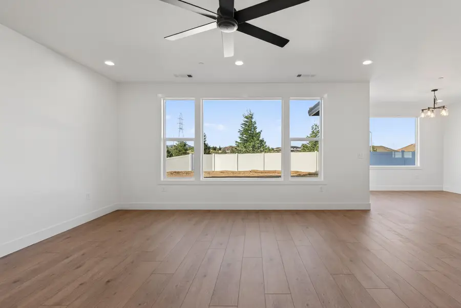 4806 Ferrington Court, Redding, CA 96003 - #3