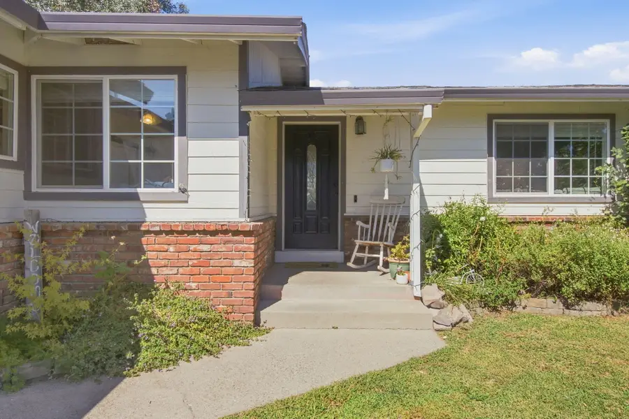 4040 Oro Street, Redding, CA 96001 - #3