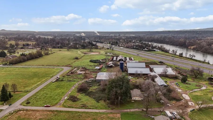 7100 Milky Way, Redding, CA 96002 - #3