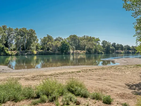 180 S Main Street, Red Bluff, CA 96080