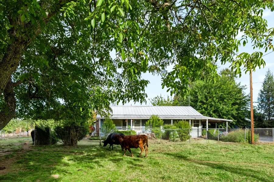 7071 Churn Creek Road, Redding, CA 96002 - #2