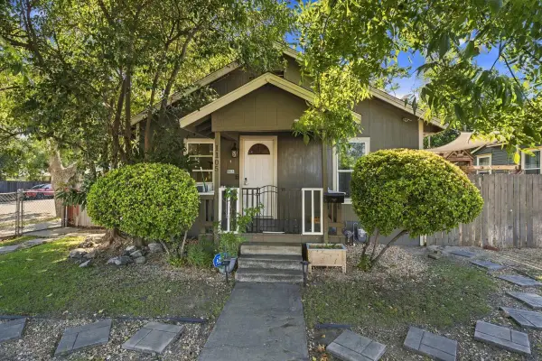 1105 Monroe Street, Red Bluff, CA 96080