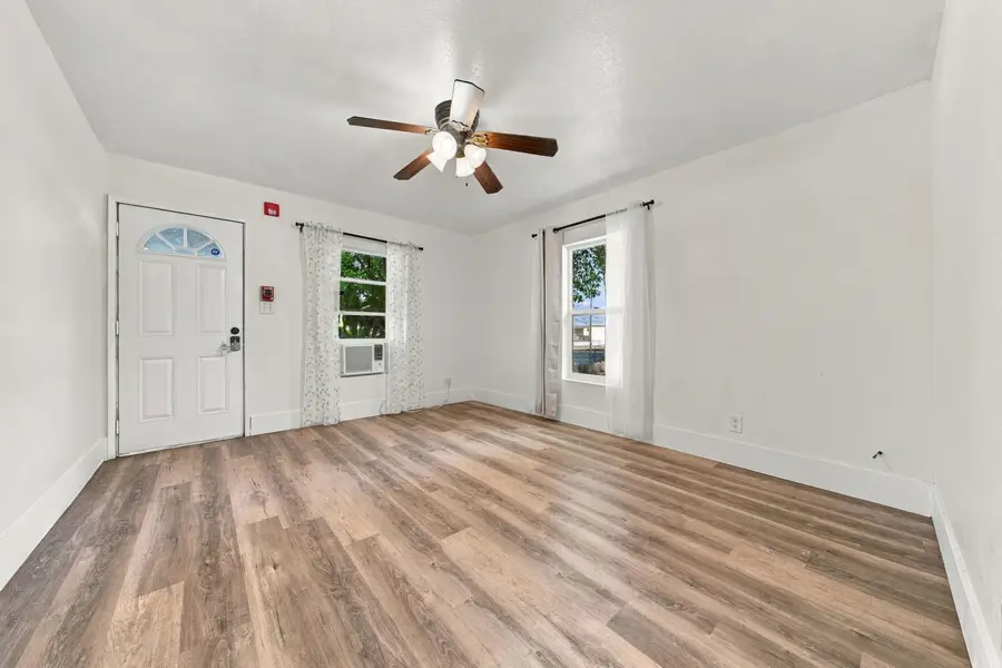 1105 Monroe Street, Red Bluff, CA 96080 - #3