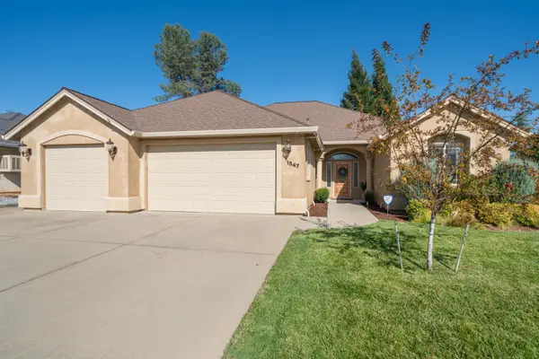 1547 Saint Andrews Drive, Redding, CA 96003