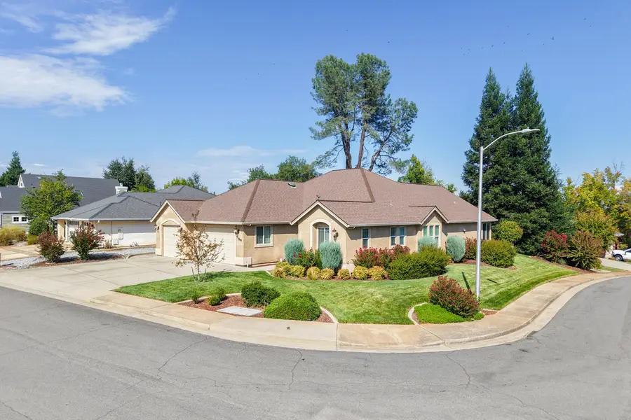 1547 Saint Andrews Drive, Redding, CA 96003 - #2