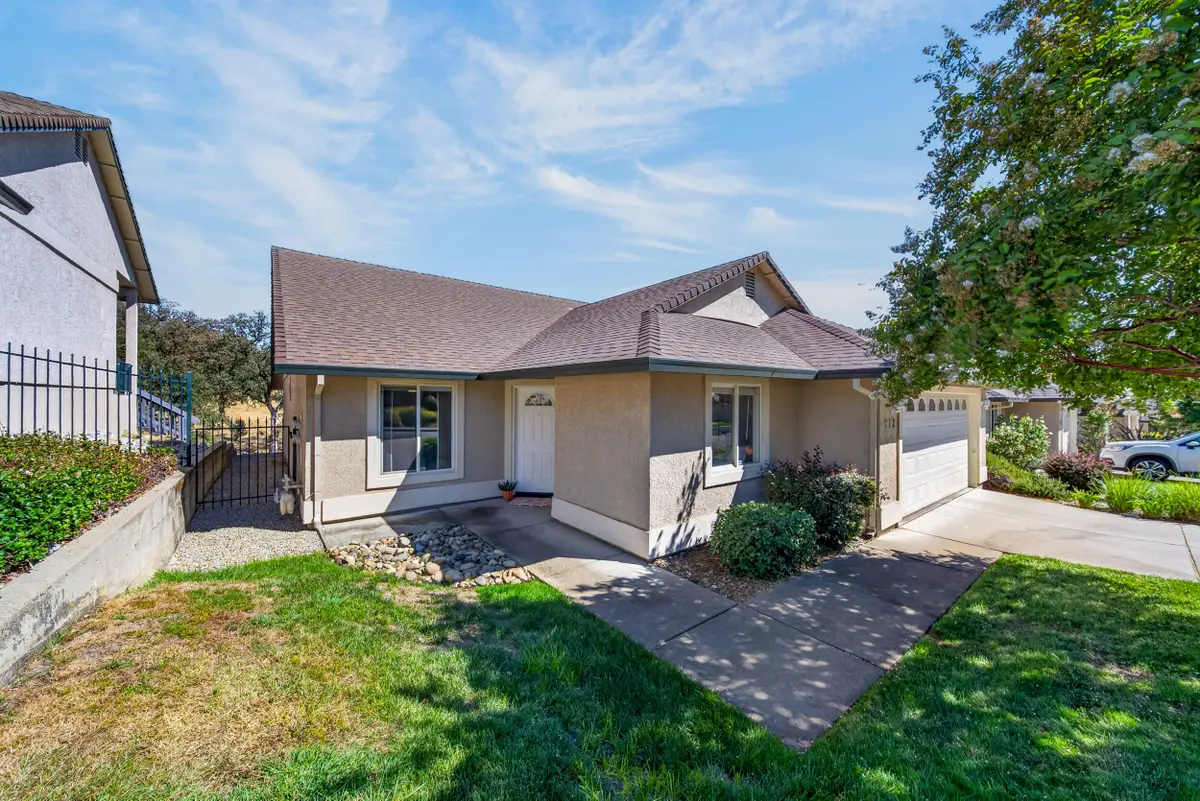 813 Cherryhill Trail, Redding, CA 96003 - #1