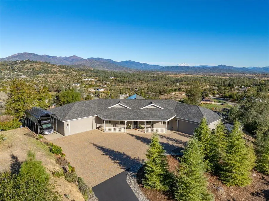 9770 Brickwood Drive, Redding, CA 96001 - Image #3