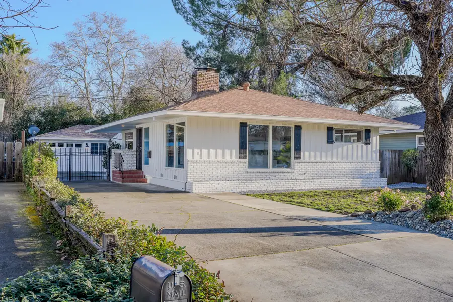 837 Coronado Street, Redding, CA 96003 - #2