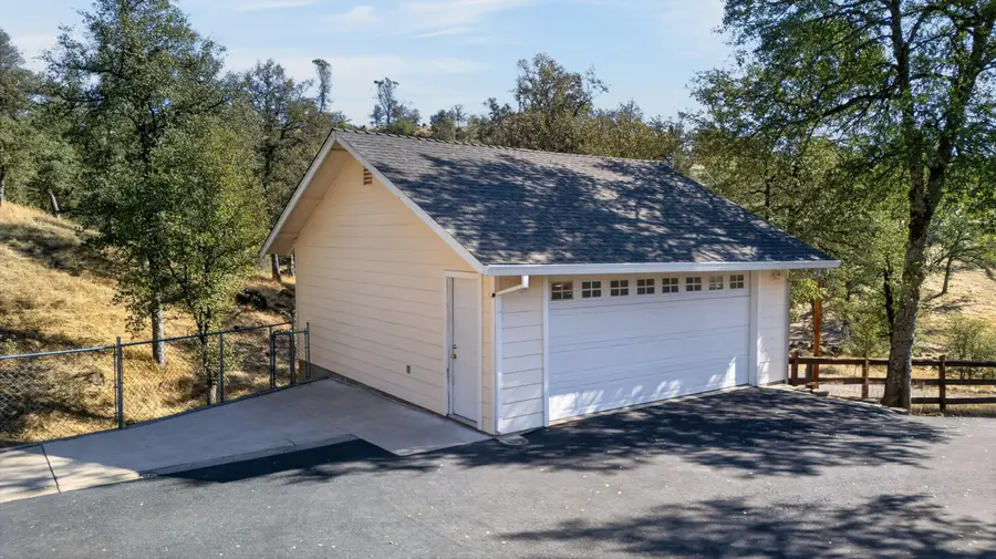 11170 French Creek Road, Palo Cedro, CA 96073 - #3