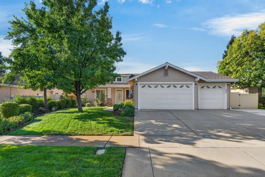 931 Leisha Lane, Redding, CA 96001 - #2