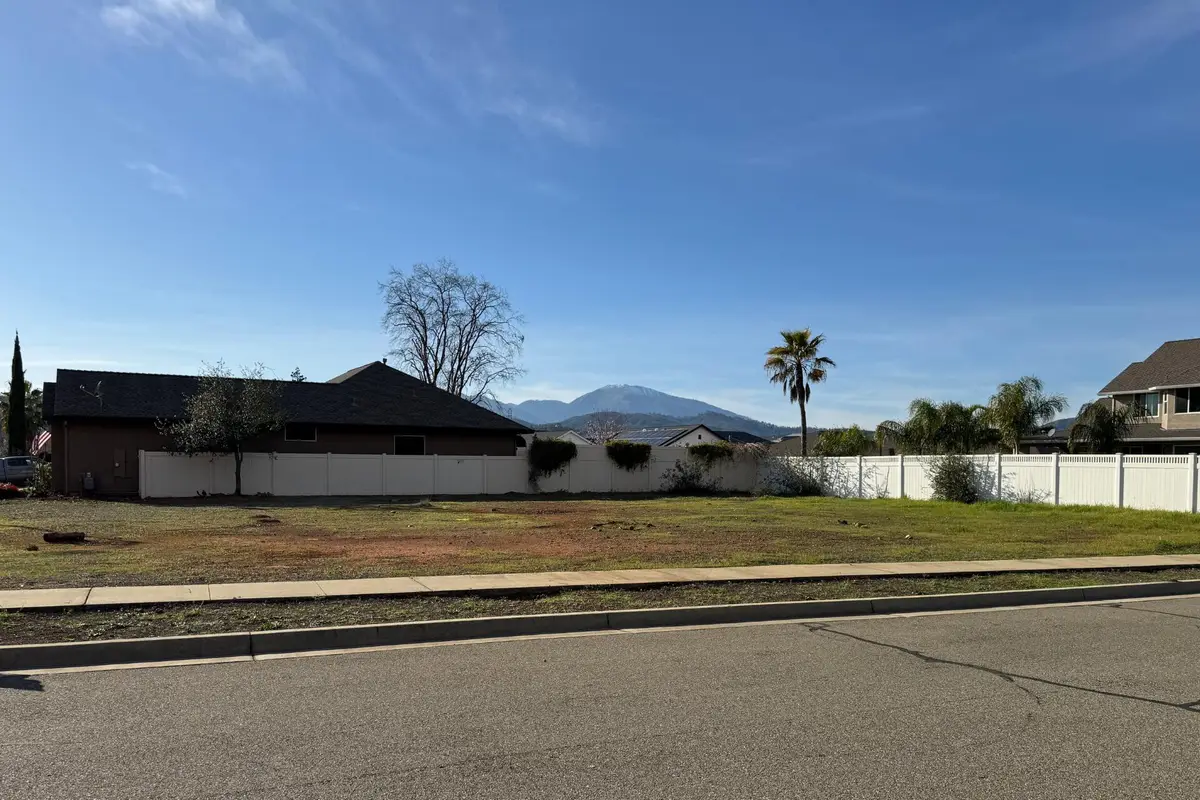 3708 Ferrero Way, Redding, CA 96001 - #1