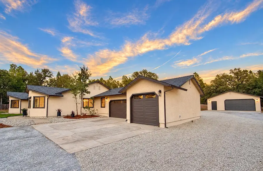 12851 Old Oregon Trail, Redding, CA 96003 - #3