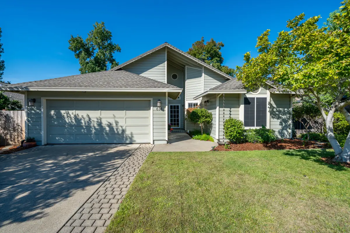 636 Saint Thomas Parkway, Redding, CA 96003 - #1