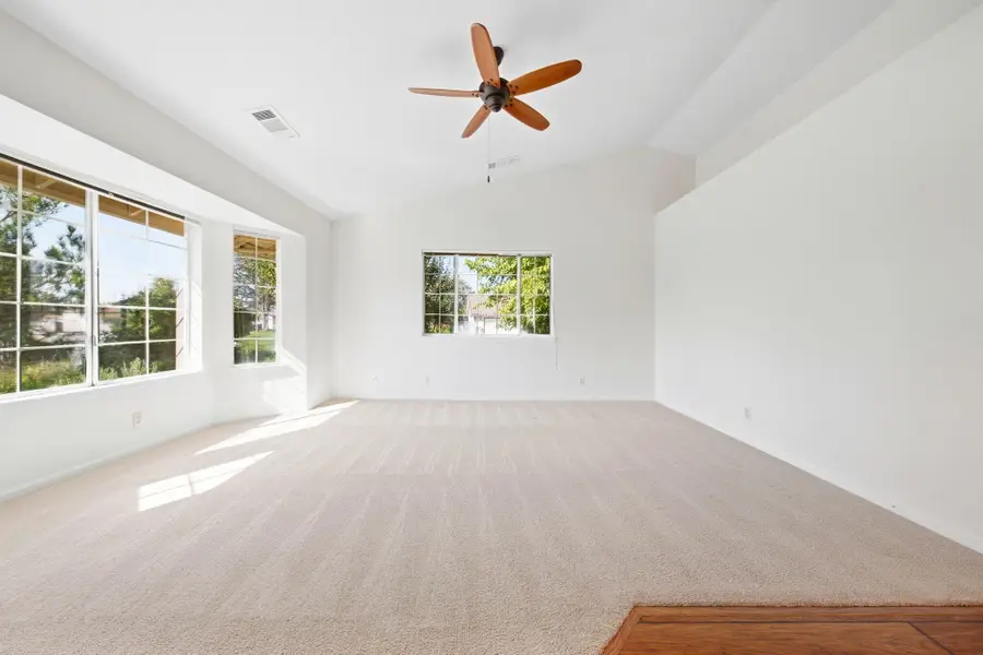 3090 Howard Drive, Redding, CA 96001 - #3