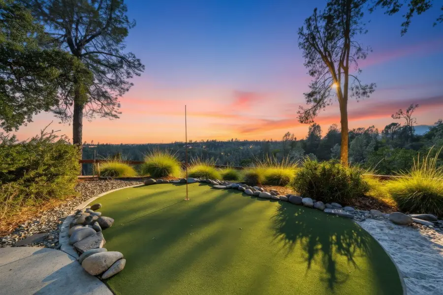 15189 La Paloma Way, Redding, CA 96001 - #3