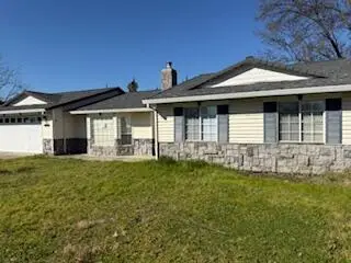 3182 Island Drive, Redding, CA 96001