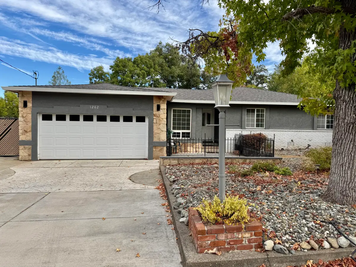 1262 Dusty Lane, Redding, CA 96002 - #1
