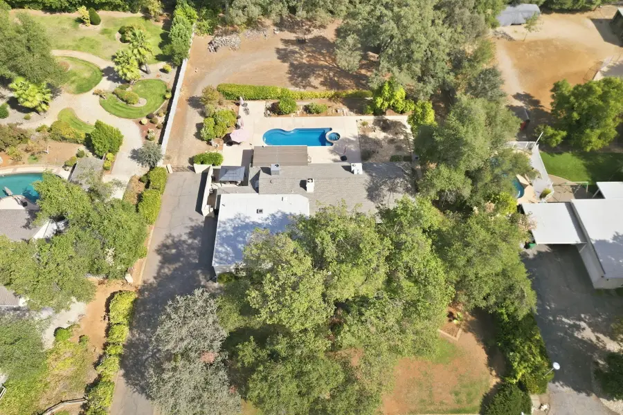 4935 Saratoga Drive, Redding, CA 96002 - #2