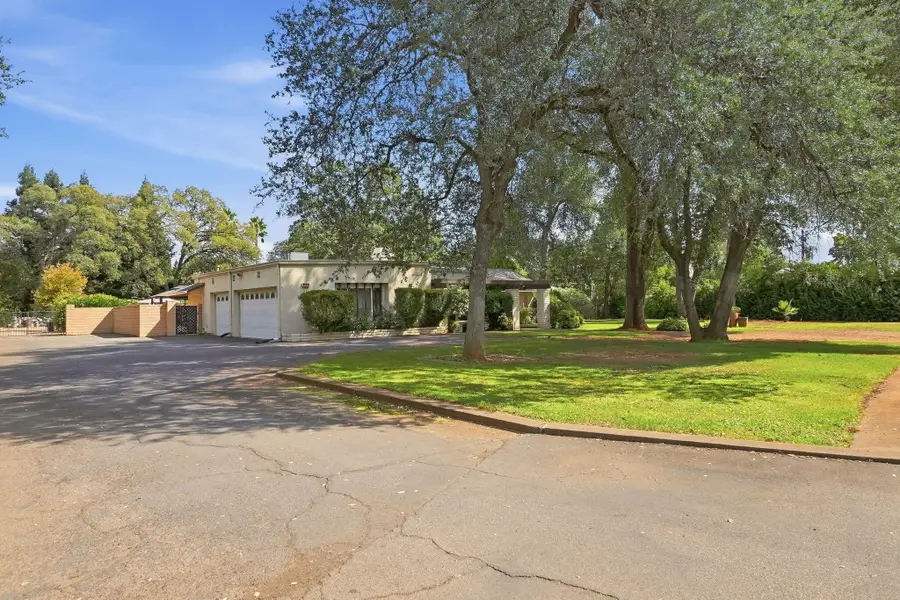 4935 Saratoga Drive, Redding, CA 96002 - #3