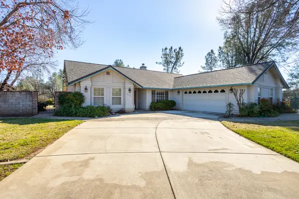 3021 Sunglow Drive, Redding, CA 96001