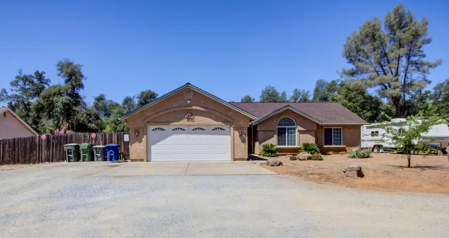 4360 Cynthia Way, Redding, CA 96002 - #2