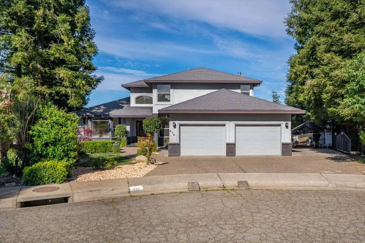 416 Arbor Place, Redding, CA 96001 - #1