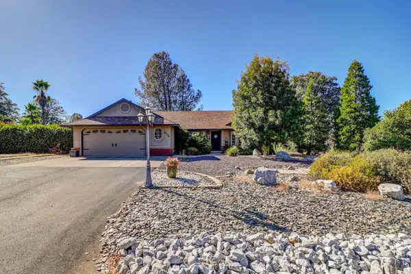 6720 Stallion Ridge Road, Anderson, CA 96007