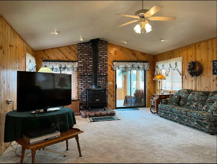 686-985 Cypress Way, Susanville, CA 96130 - #3