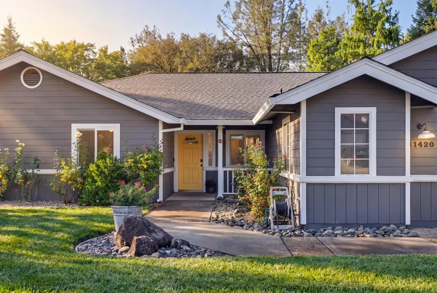 11420 Wales Drive, Redding, CA 96003 - #3
