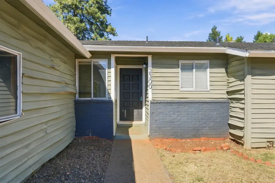 2300 Jonquil Way, Redding, CA 96002 - #3