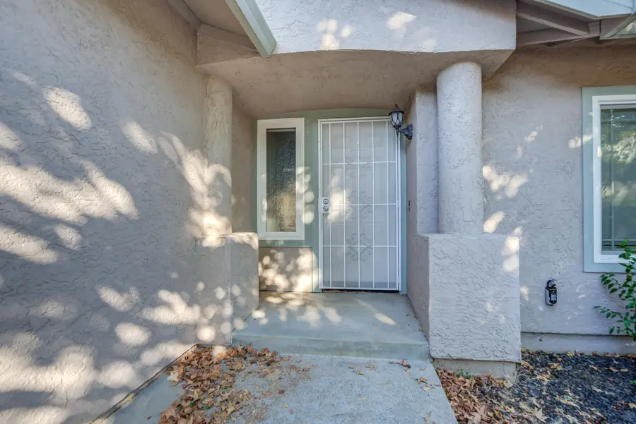 513 Chancellor Boulevard, Redding, CA 96003 - #3
