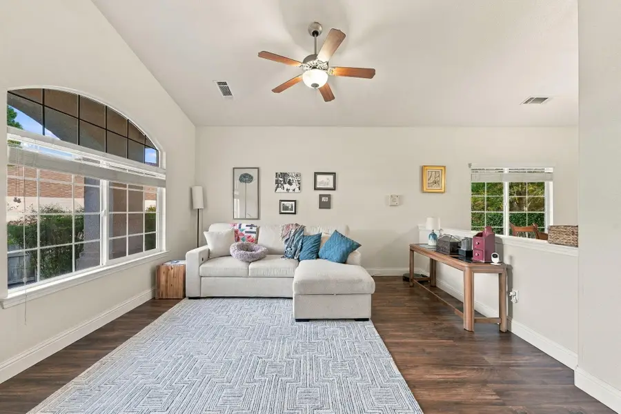 4561 Quinton Drive, Redding, CA 96001 - #2
