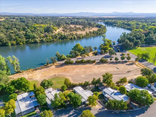 Rupert Rd, Anderson, CA 96007