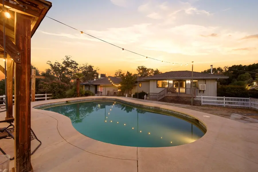 11620 Deschutes Road, Bella Vista, CA 96008 - #2