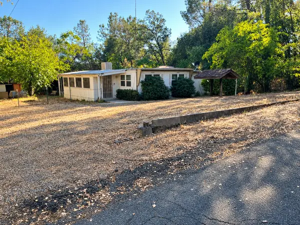 17785 Irish Road, Redding, CA 96003