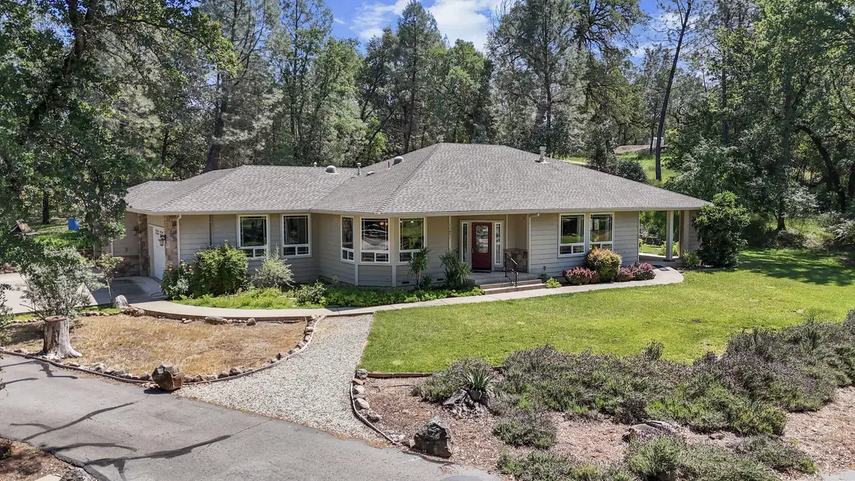 11671 Mae Lane, Redding, CA 96003 - #1
