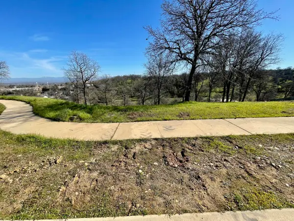 20287 Domaine Place, Anderson, CA 96007