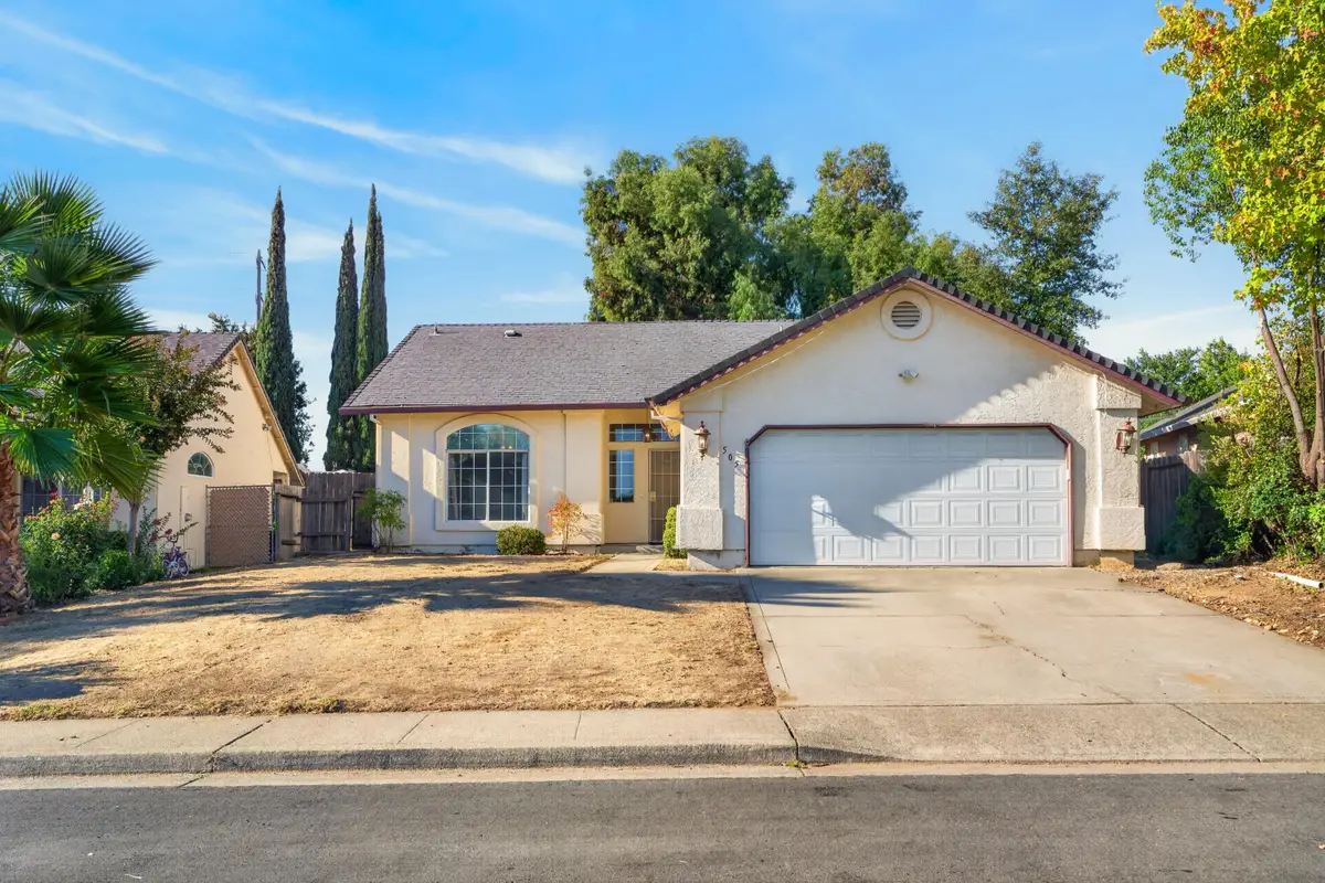 505 Martinique Circle, Redding, CA 96003 - #1