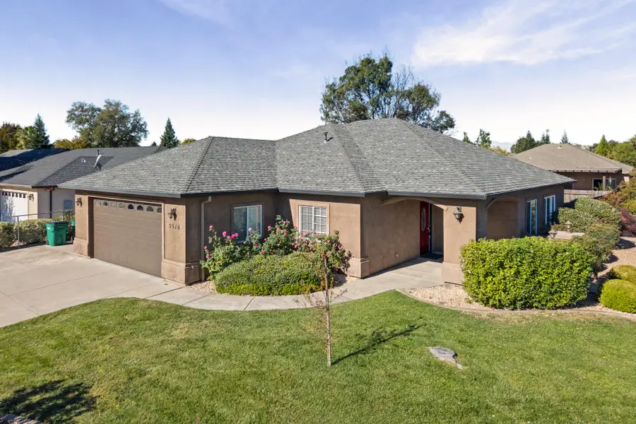3516 Humbug Drive, Anderson, CA 96007 - #2
