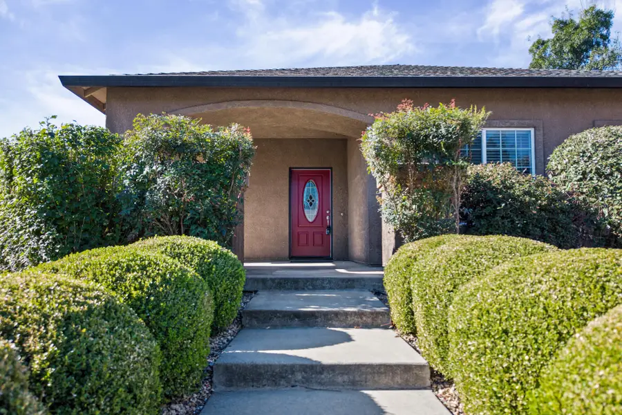 3516 Humbug Drive, Anderson, CA 96007 - #3