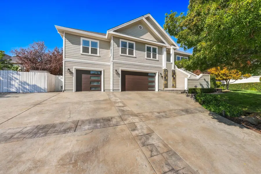 4626 Nantucket Drive, Redding, CA 96001 - #3