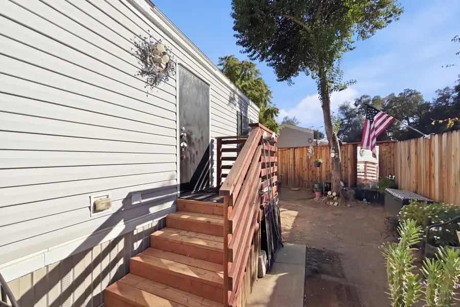 2200 Jewell Lane, Redding, CA 96001 - #3