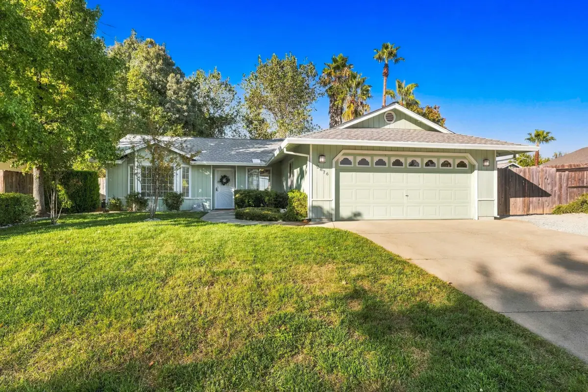 2876 Antigua Drive, Redding, CA 96003 - #1