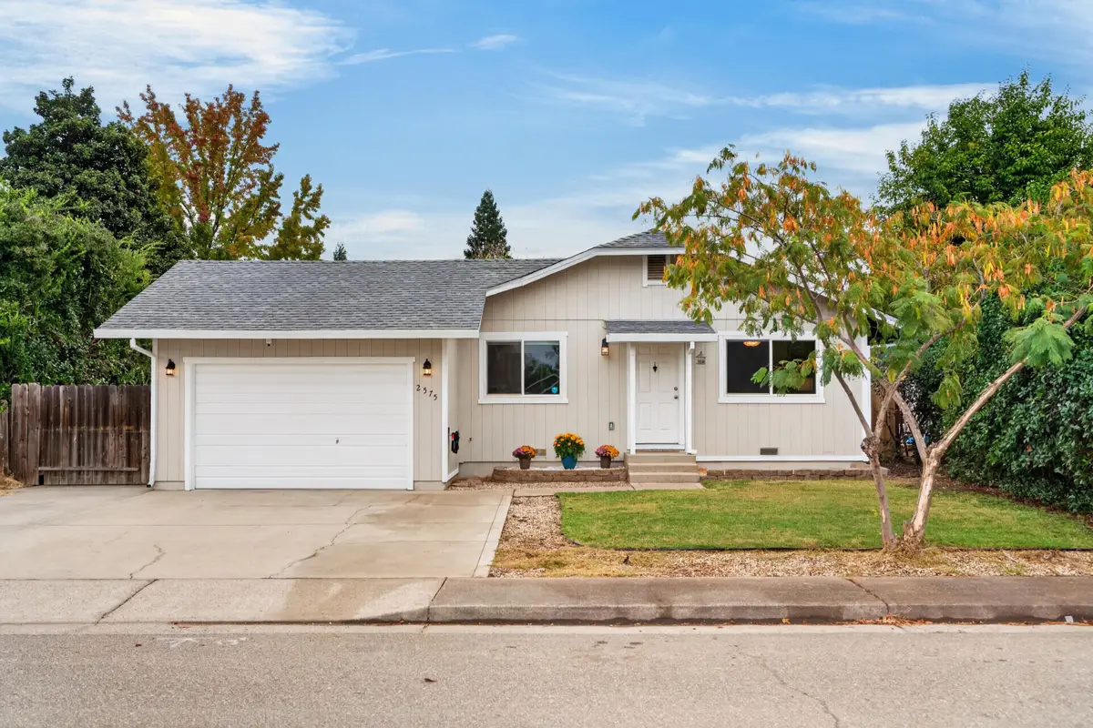 2575 Holly Street, Anderson, CA 96007 - #1