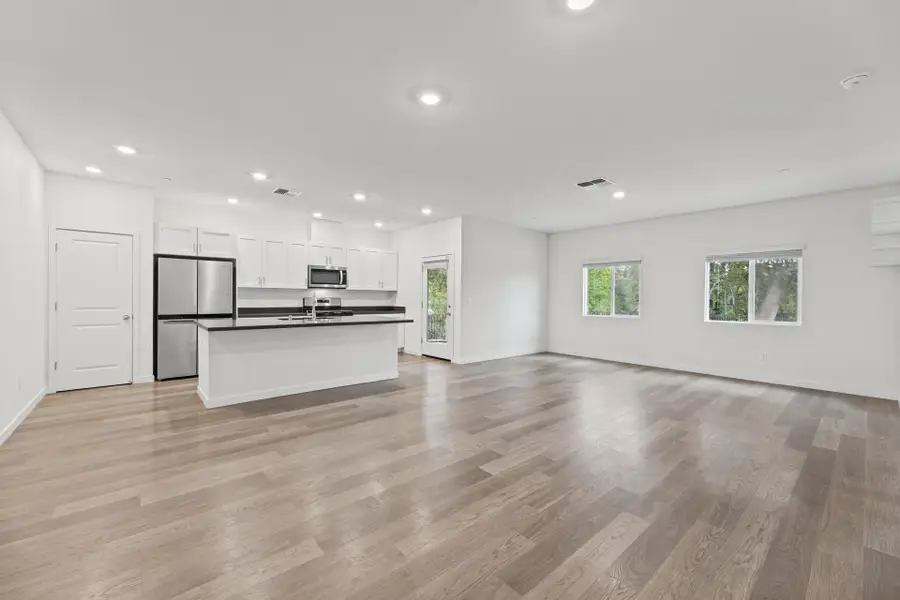 3878 Patsy Drive, Redding, CA 96001 - #3