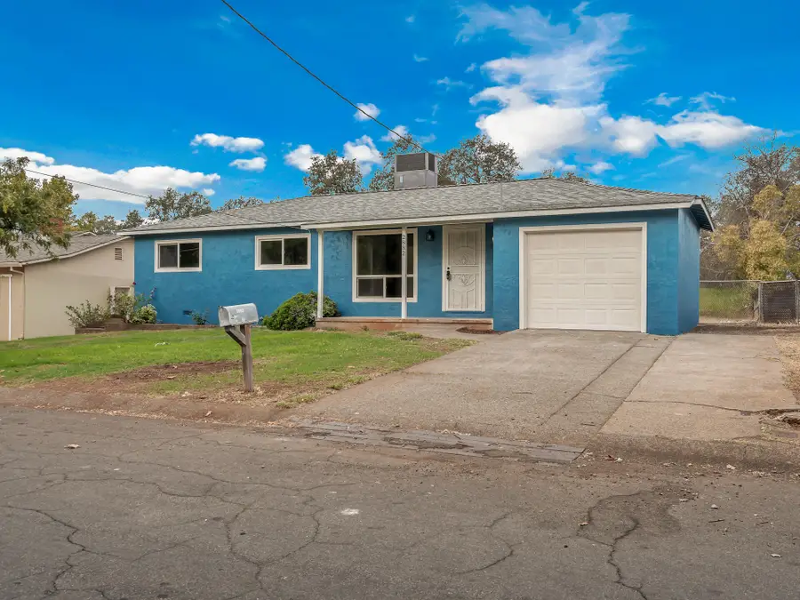 2882 Kenco Avenue, Redding, CA 96002 - #3